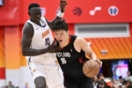 体育画报：马卢阿奇让杨瀚森难以招架 后者很难适应NBA的内线对抗